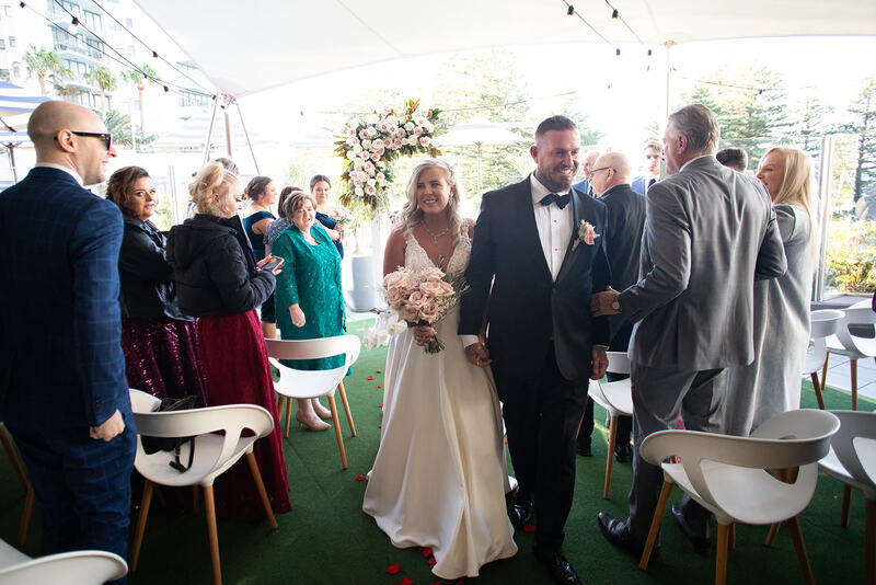 Rydges Cronulla Beachside Wedding - Cronulla Wedding Florist
